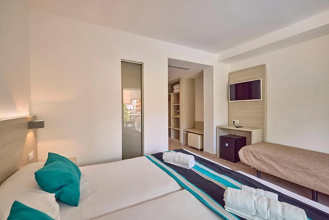 Welikehotel Marfil Playa 사 코마